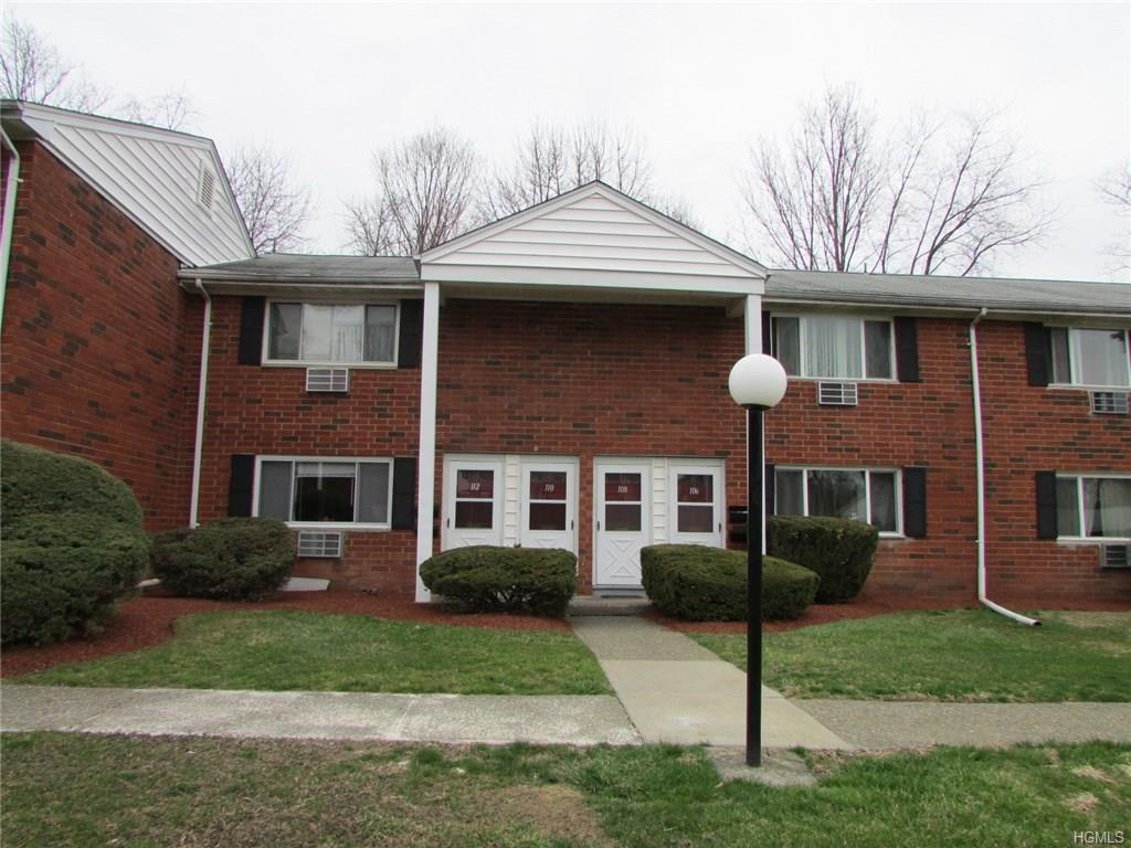 110 Manor Drive - Photo 1