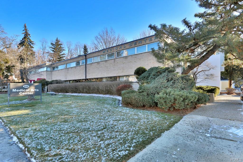 200 Broadway - Photo 1