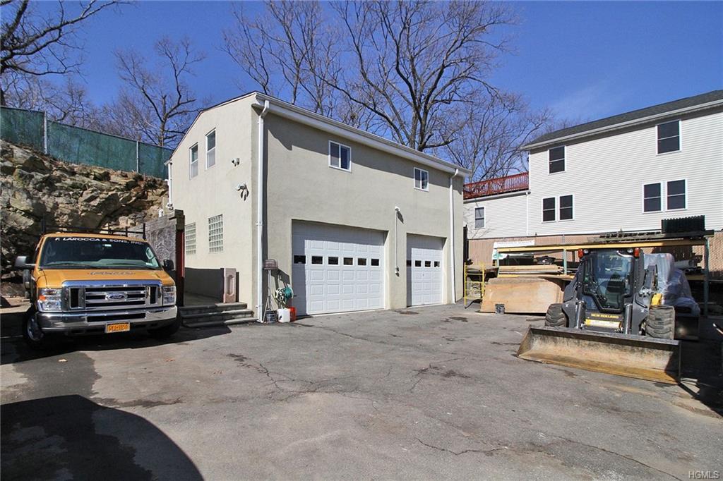 71 Potter Avenue - Photo 1