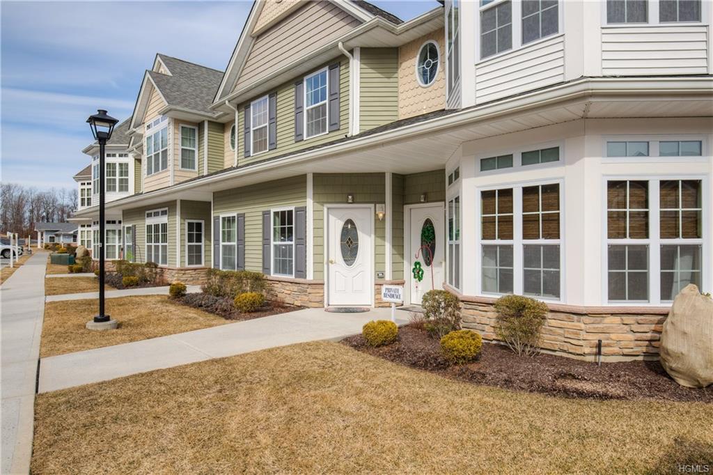 906 Egrets Landing - Photo 1