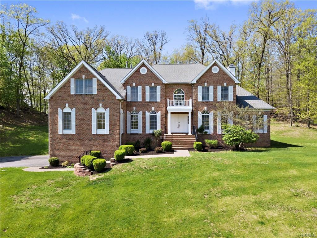 11 Red Oak Lane - Photo 1