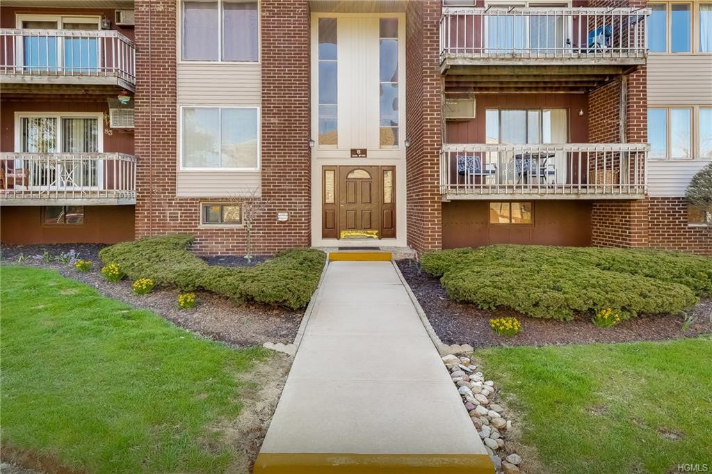 82 Country Club Lane - Photo 1