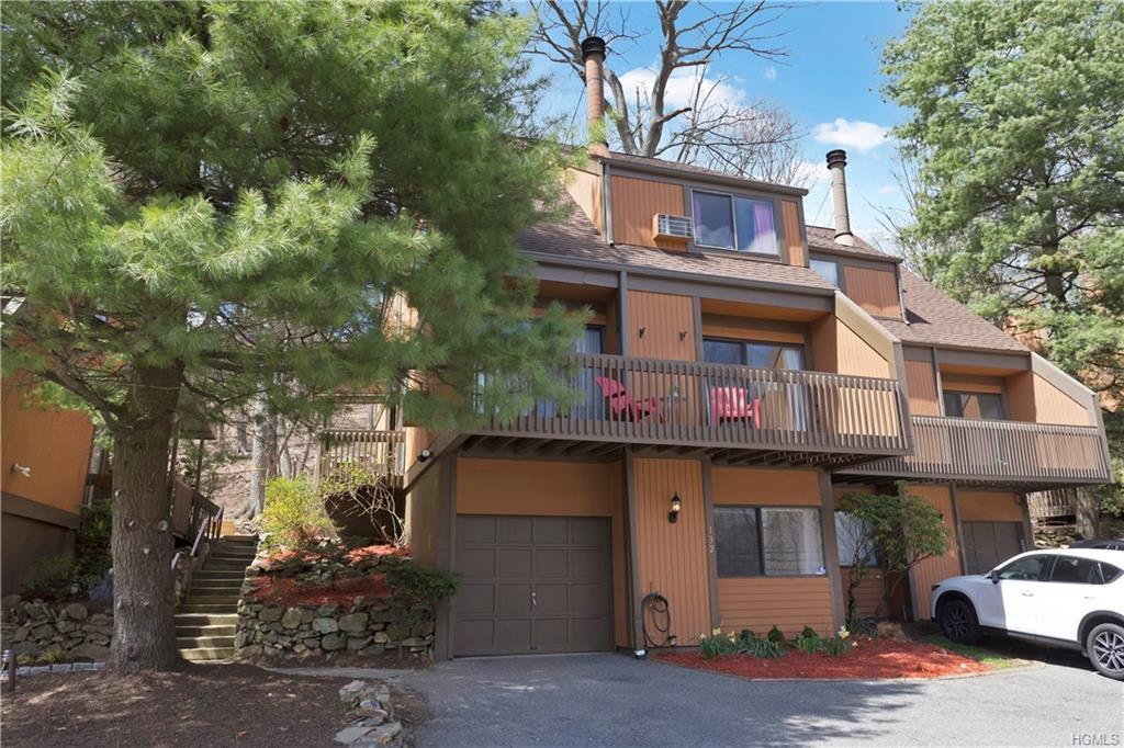 132 Ogden Avenue - Photo 1