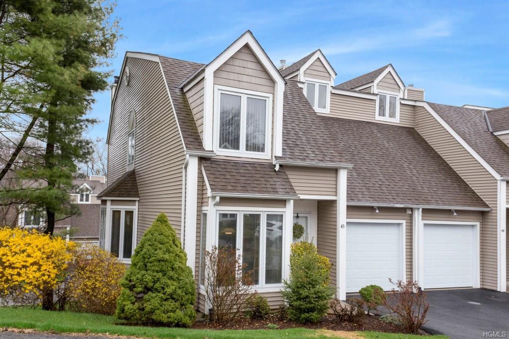 43 Spring Pond Drive - Photo 1