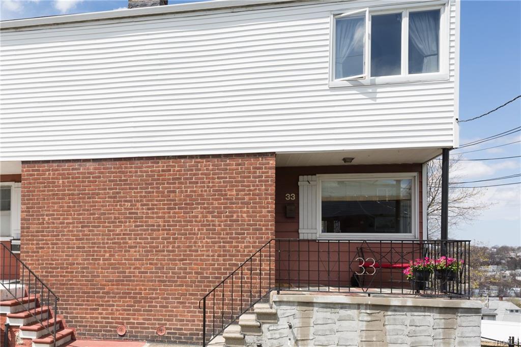 33 Troy Lane - Photo 1