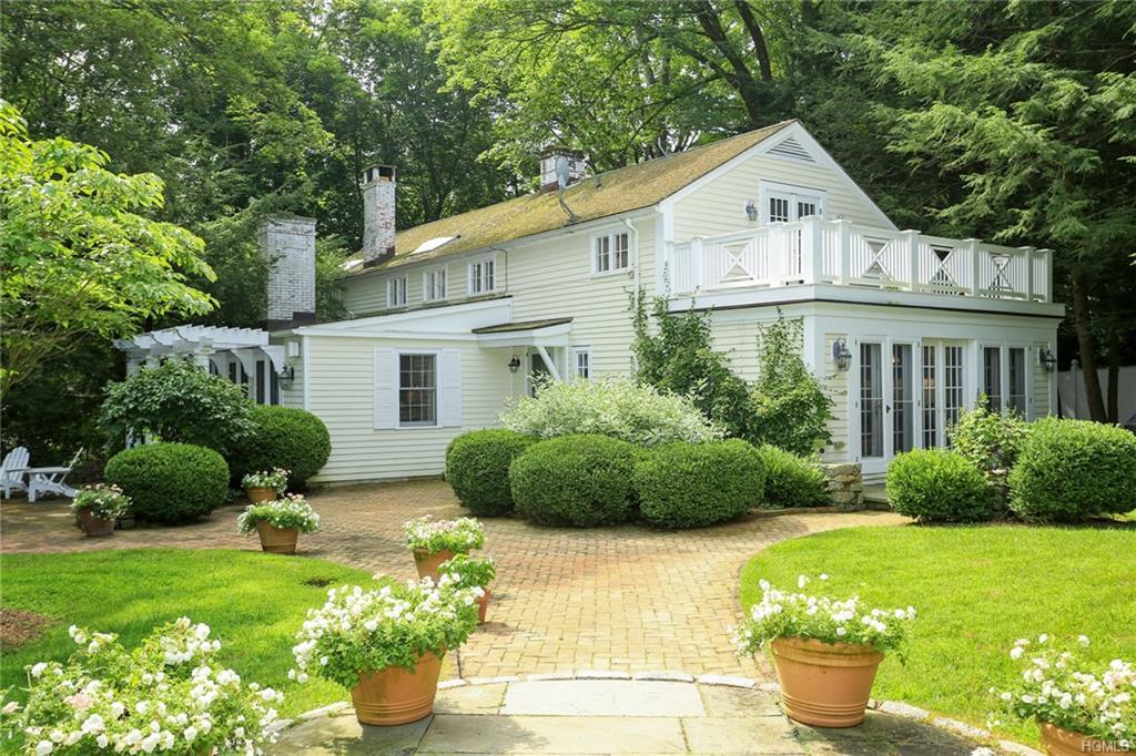 46 Hook Road - Photo 1