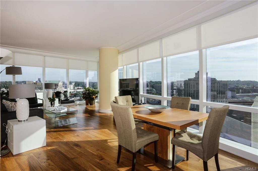 1 Renaissance Square - Photo 1