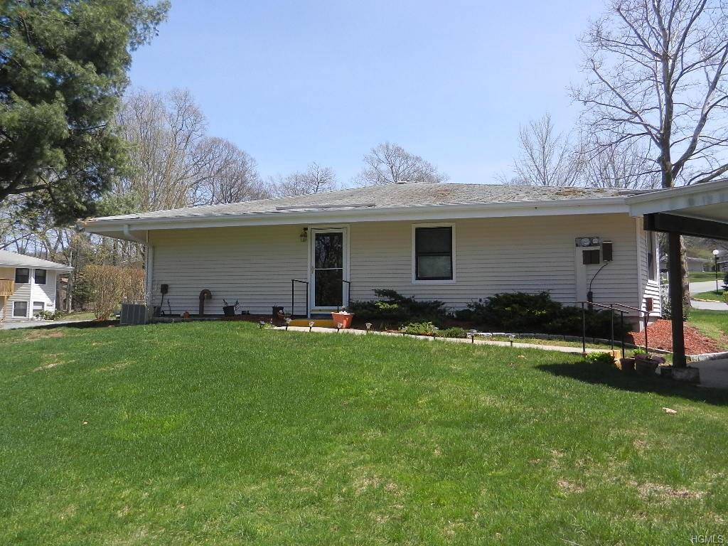 32 Cambridge Court - Photo 1