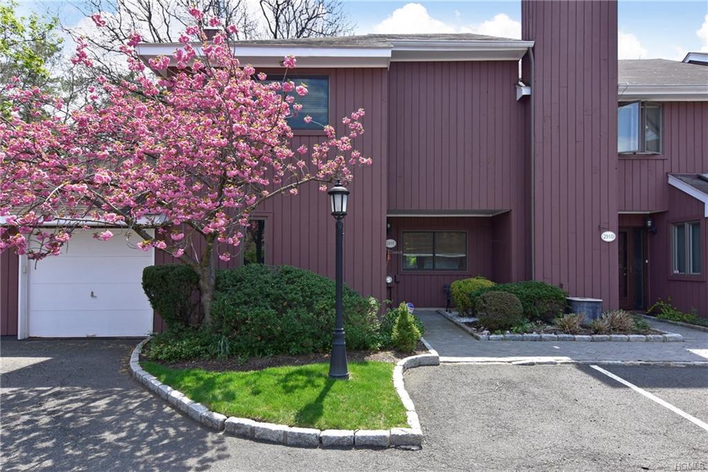 291 Broadway - Photo 1