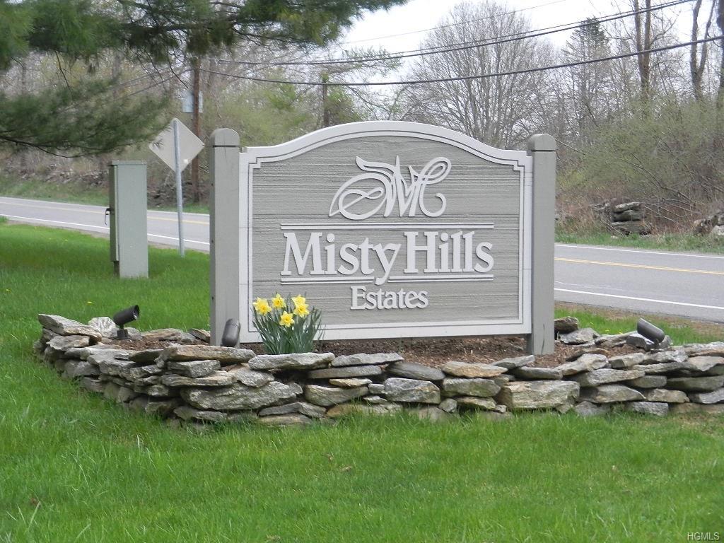 105 Misty Hills Lane - Photo 1