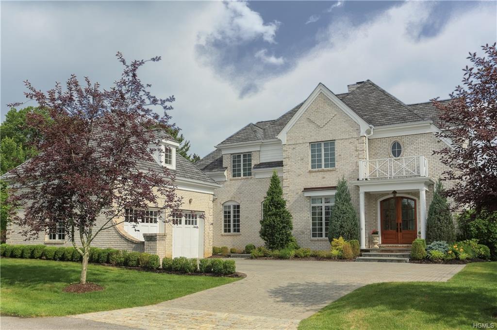 9 Cherry Lawn Boulevard - Photo 1
