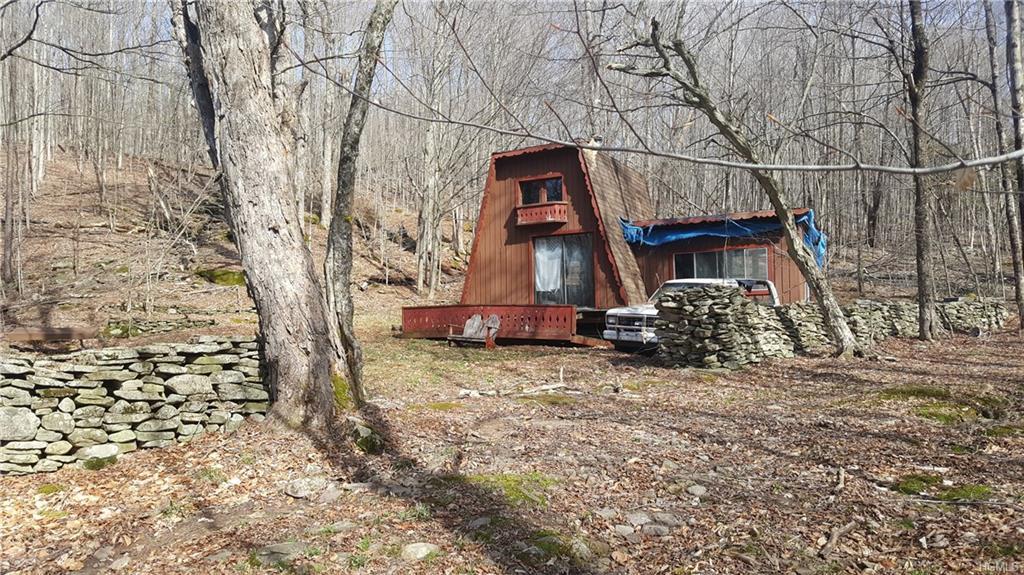 122 Tuttle Hill Road - Photo 1