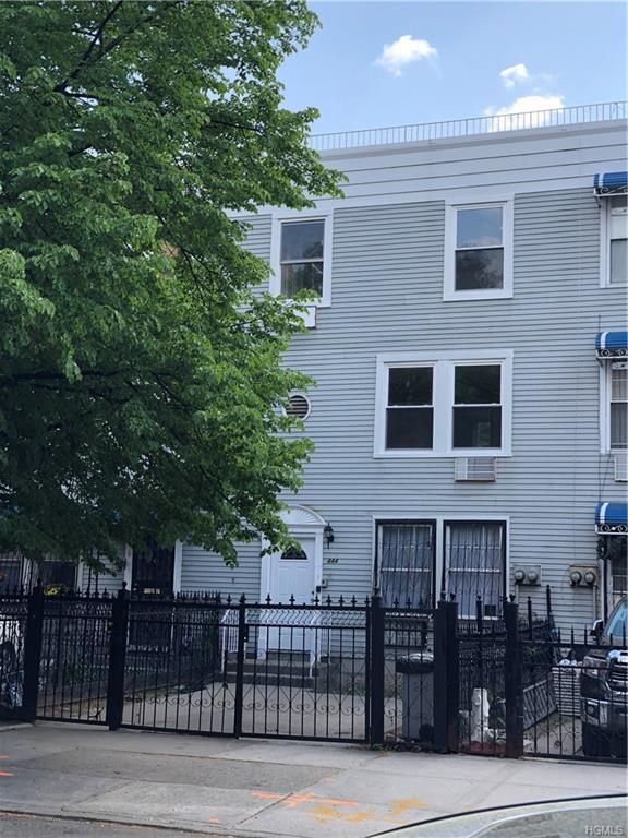 444 146th Street - Photo 1