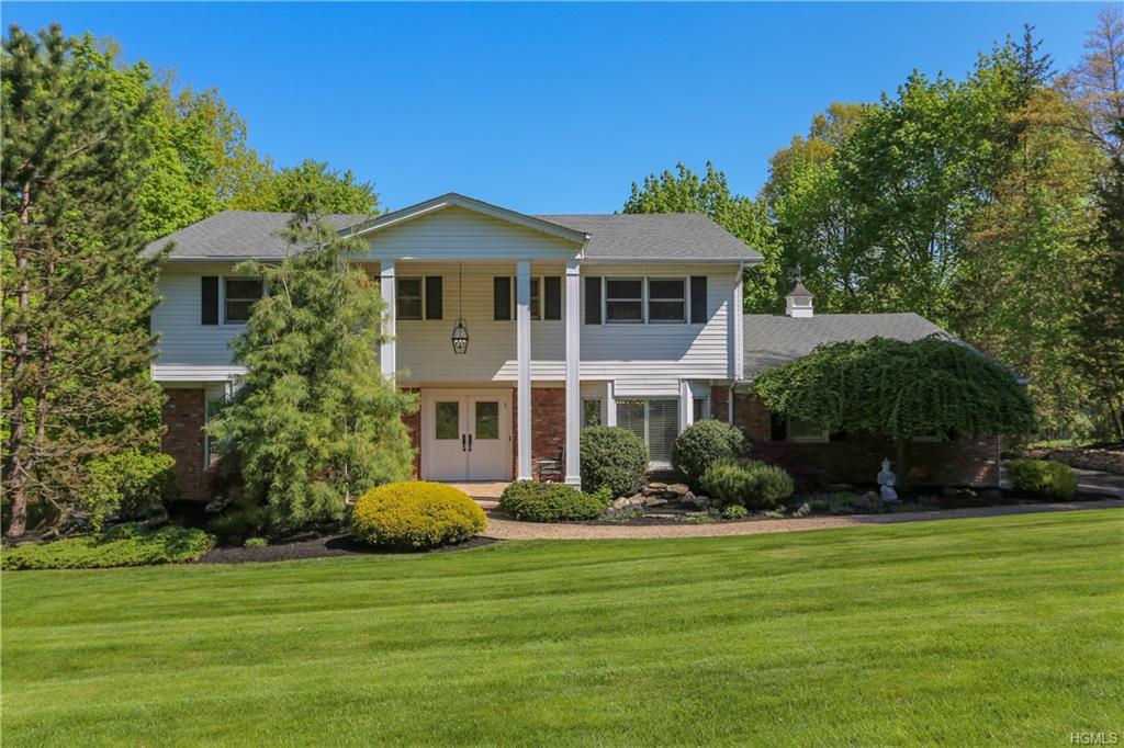 16 Woodhaven Drive - Photo 1
