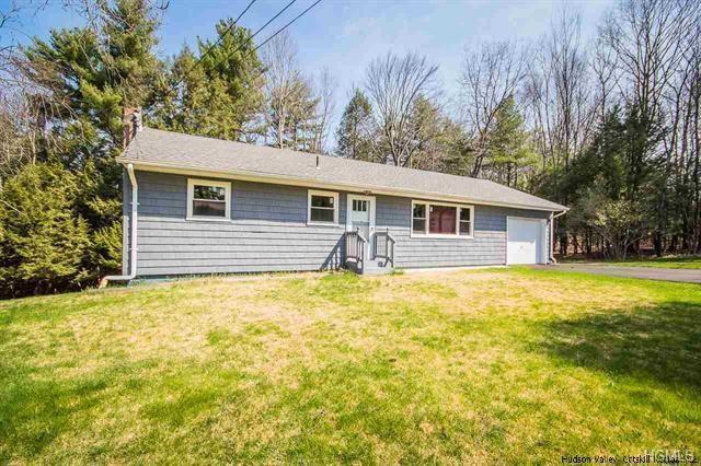 736 Irish Cape Road - Photo 1