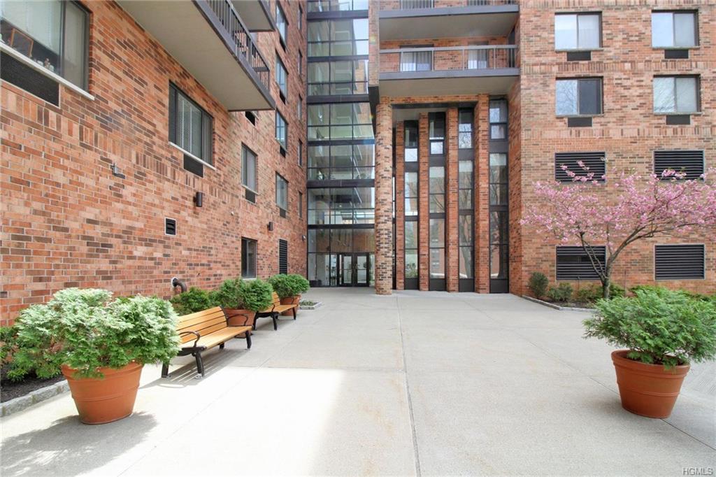 50 Columbus Avenue - Photo 1