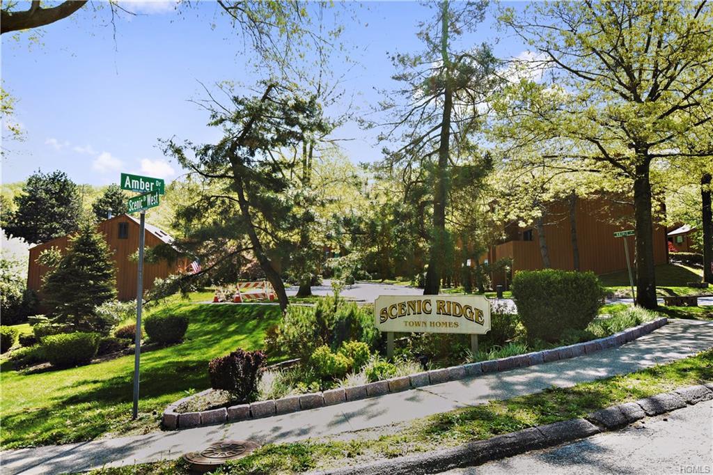 39 Amber Drive - Photo 1