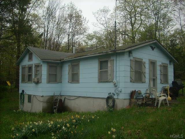 11 Maple Street - Photo 1