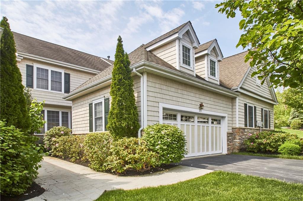 25 Turnberry Court - Photo 1