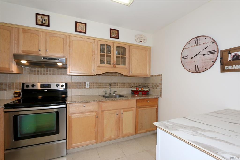 10 Regents Place - Photo 1
