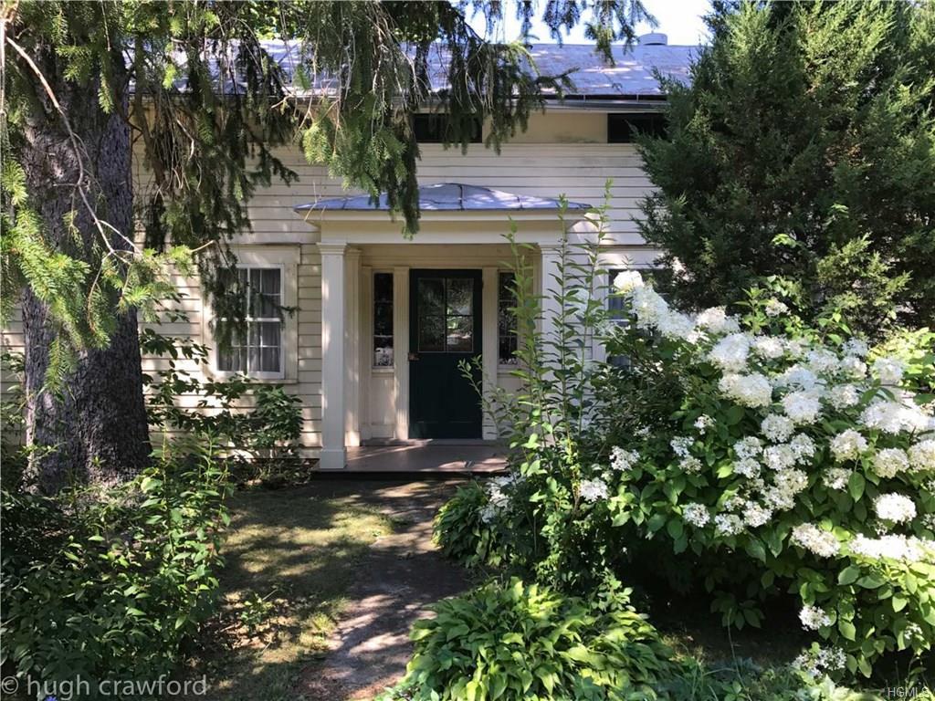 1077 River Road - Photo 1