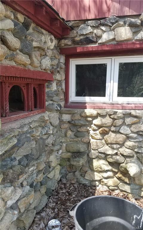 18 Lakeview Road - Photo 1