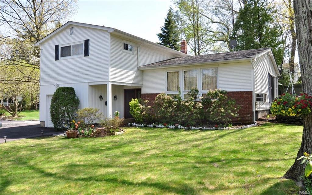 21 Tanglewood Road - Photo 1