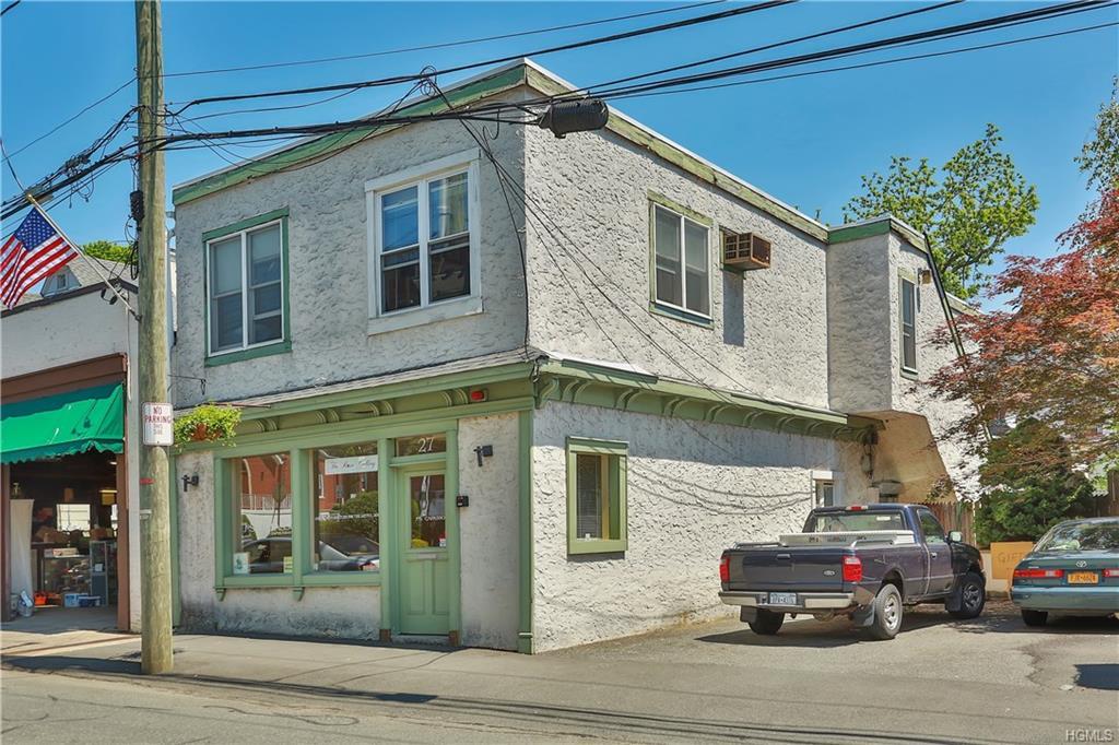 27 Franklin Street - Photo 1