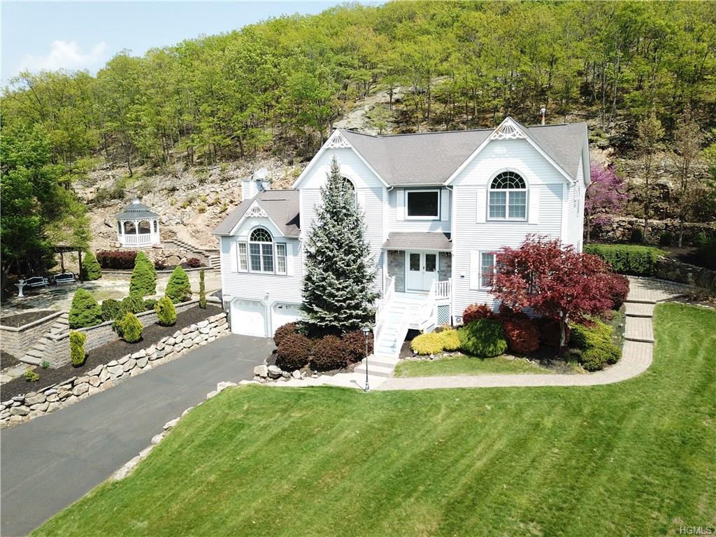 70 Halley Drive - Photo 1
