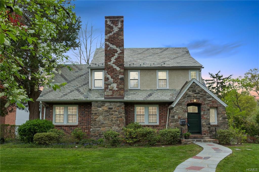 47 Montrose Road - Photo 1