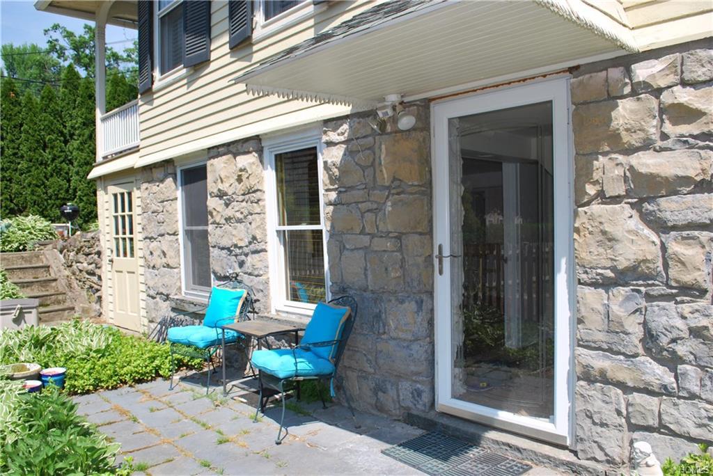 40 Oakland Avenue - Photo 1