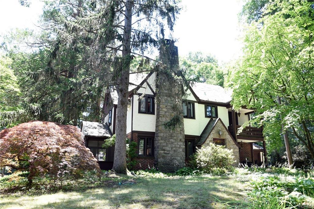 220 Kelbourne Avenue - Photo 1
