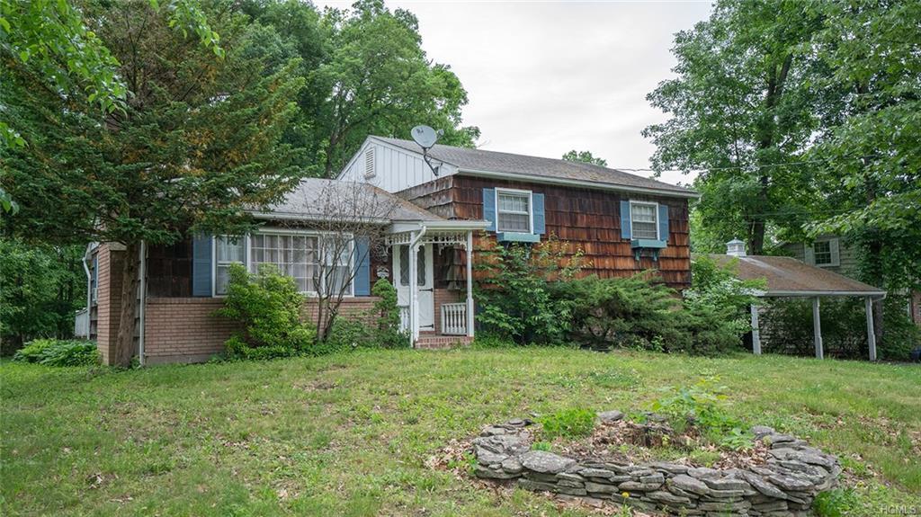 112 Fletcher Drive - Photo 1