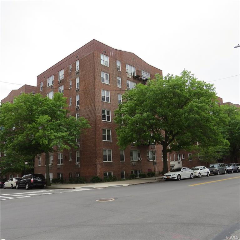 610 Waring Avenue - Photo 1