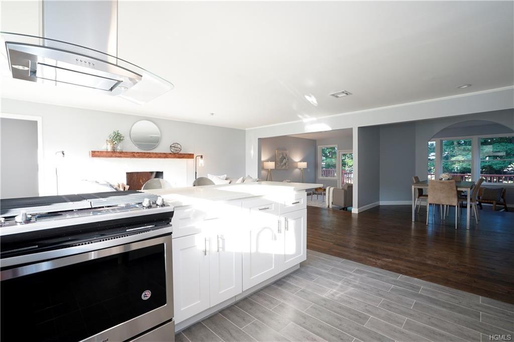 4 Thomas Jefferson Place - Photo 1
