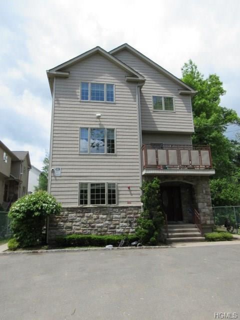 81 Decatur Avenue - Photo 1