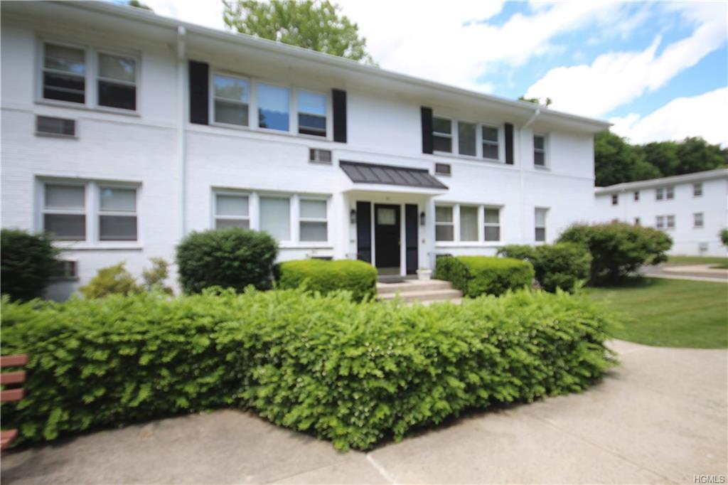 67 Avon Circle - Photo 1