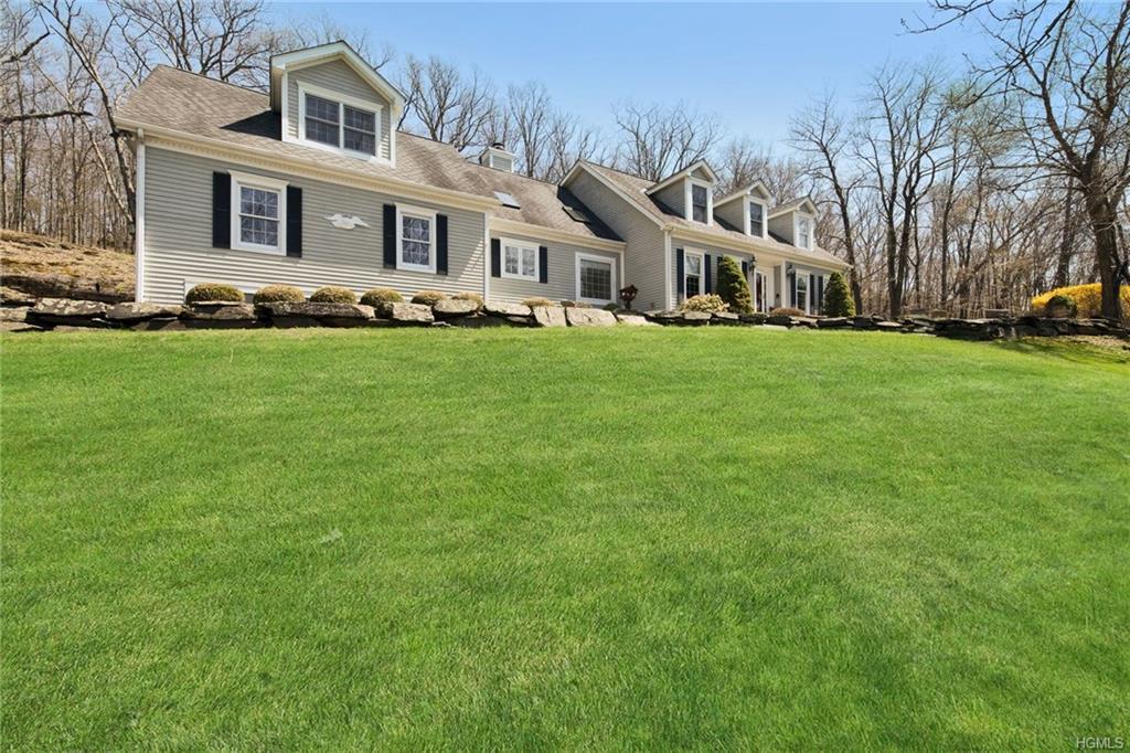 39 Hambletonian Road - Photo 1