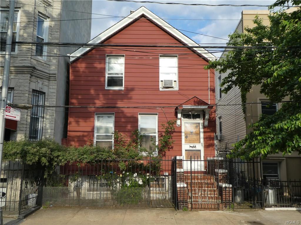 462 Concord Avenue - Photo 1