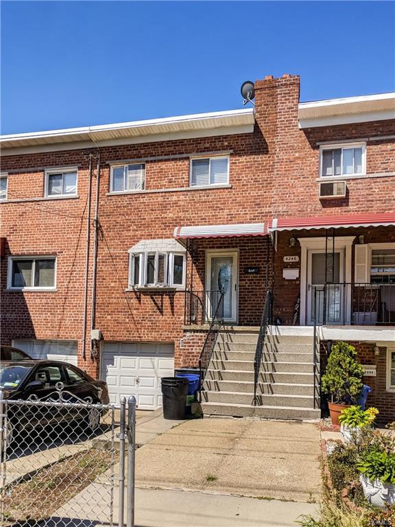 4248 Tremont Avenue - Photo 1