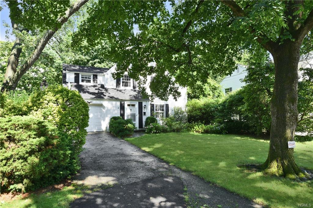 16 Lenox Place - Photo 1