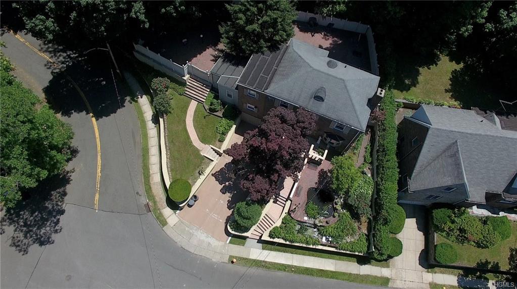60 Wilcox Avenue - Photo 1