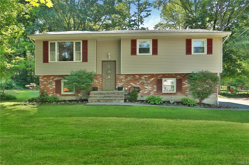 284 Congers Road - Photo 1