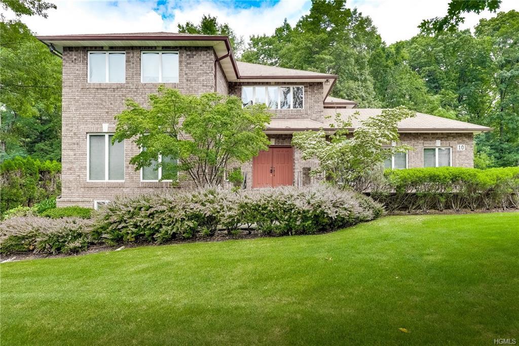 10 Wallenberg Circle - Photo 1