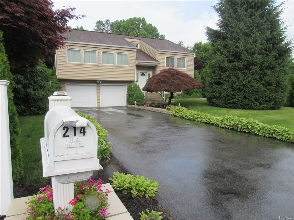 214 Butter Hill Drive - Photo 1