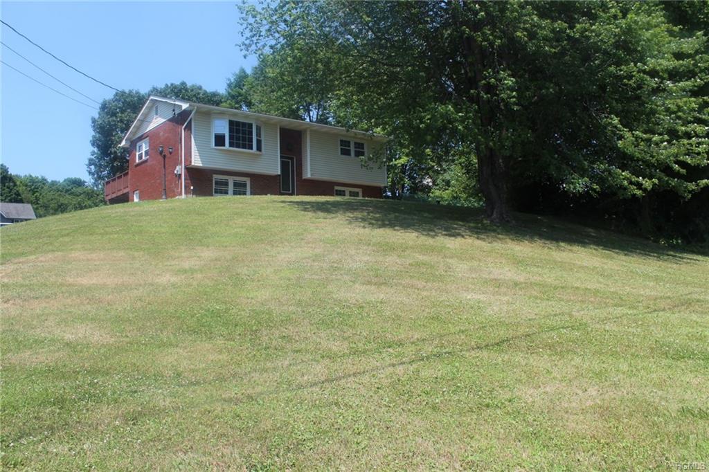 45 Cross Road - Photo 1