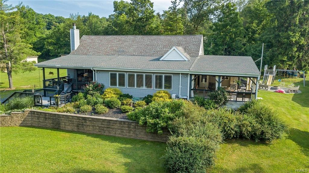 40 Leslie Road - Photo 1
