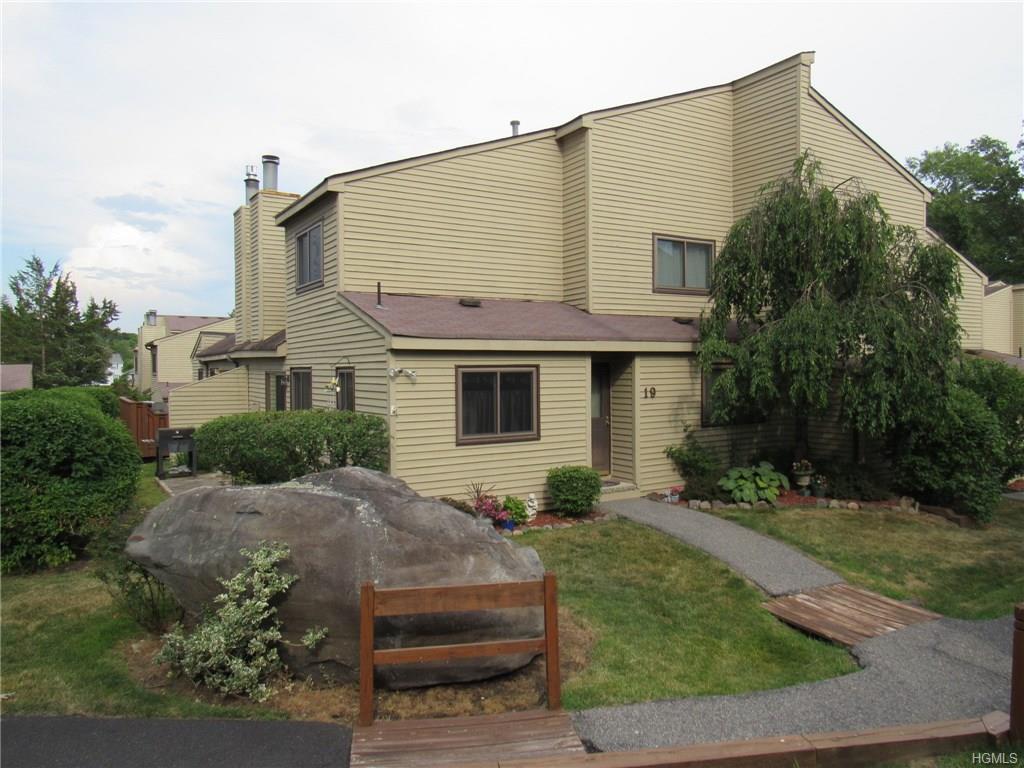 19 Sycamore Court - Photo 1
