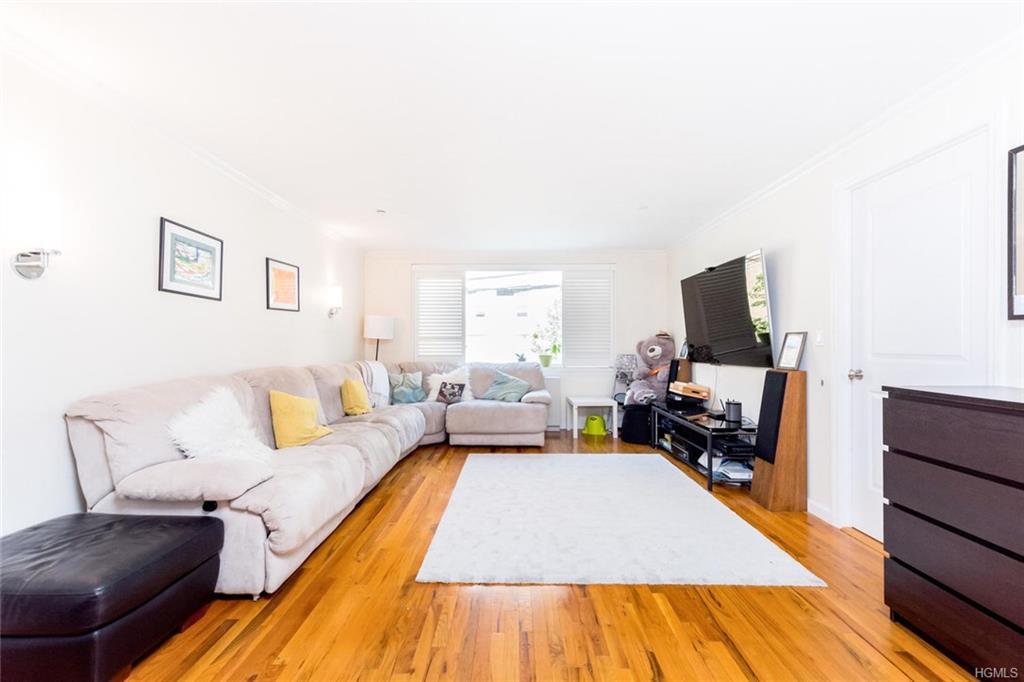 3800 Blackstone Avenue - Photo 1