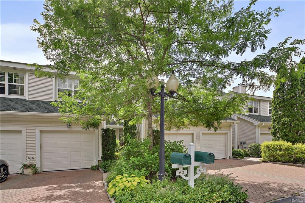 60 Lake Marie Lane - Photo 1